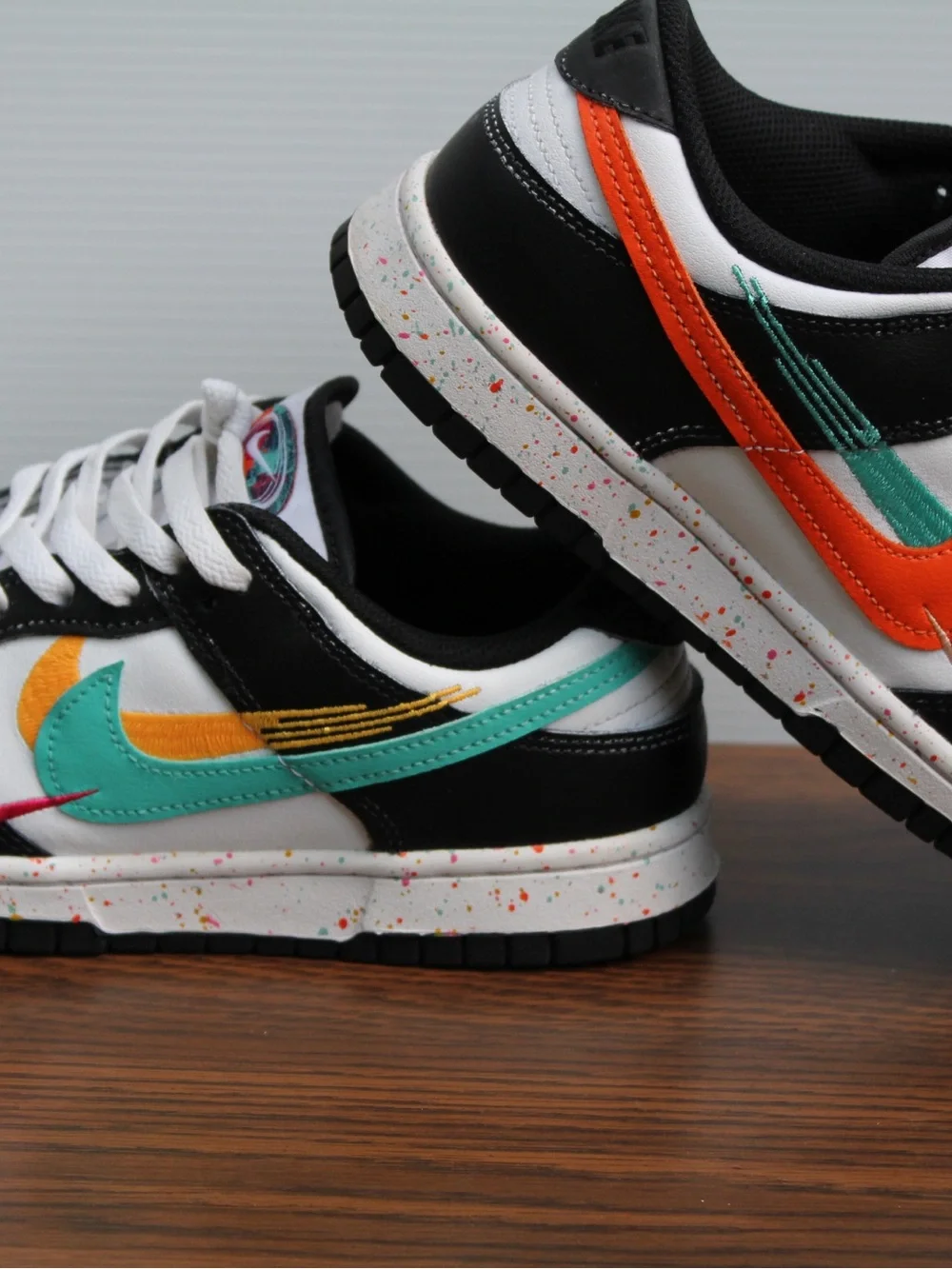 Nike Dunk Low DF4623-131 women Black/White Colorblock Lace-Up Low Top